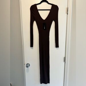 Fashion Nova dress. Women’s size L. Brown, sweater dress, never worn